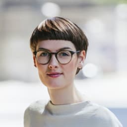 tt-web-playbook-contributors-ina-budde@1x